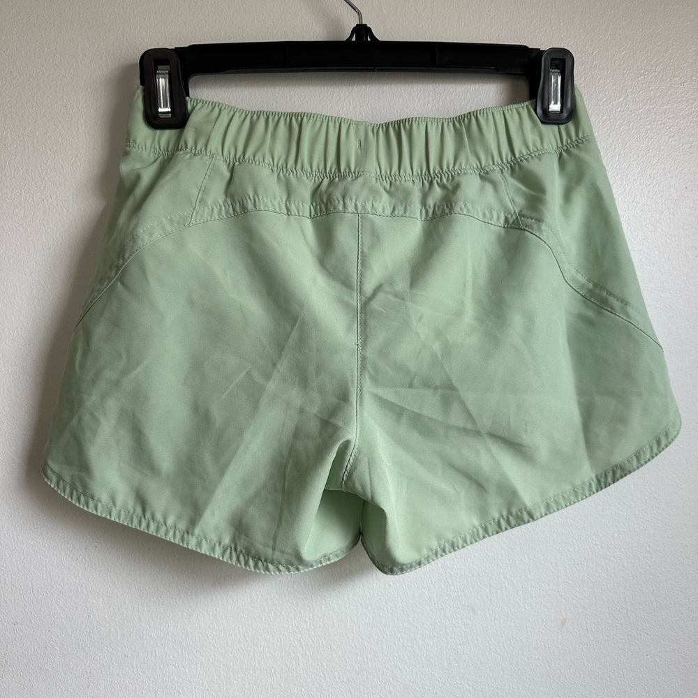 Old Navy Light Green Women's Athletic Shorts